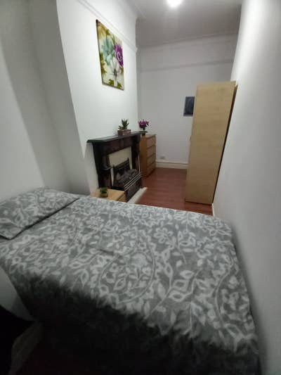 Single Room in Wembley Main Photo