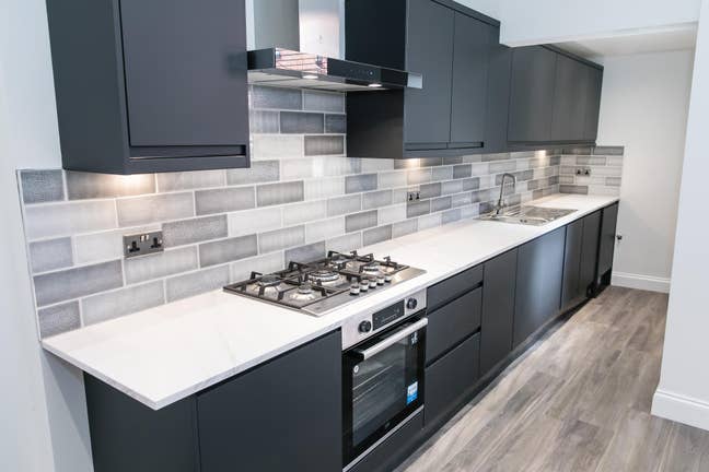 Only 2 Rooms Remaining in This Stunning En-Suite P Main Photo
