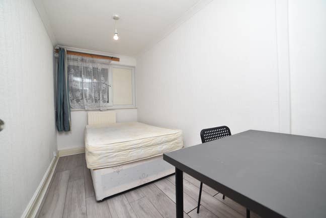 Single Room  Main Photo