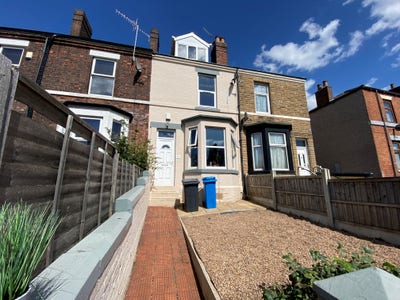 Double room, fully furnished, on City Road Main Photo