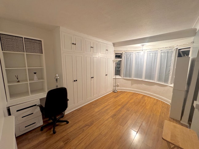 Studio flat  Main Photo