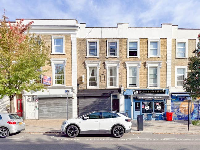 A well-presented 4 bedroom maisonettein N19 Main Photo