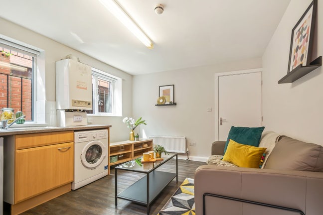 1 bed flat for rent in Headingley, Leeds Main Photo