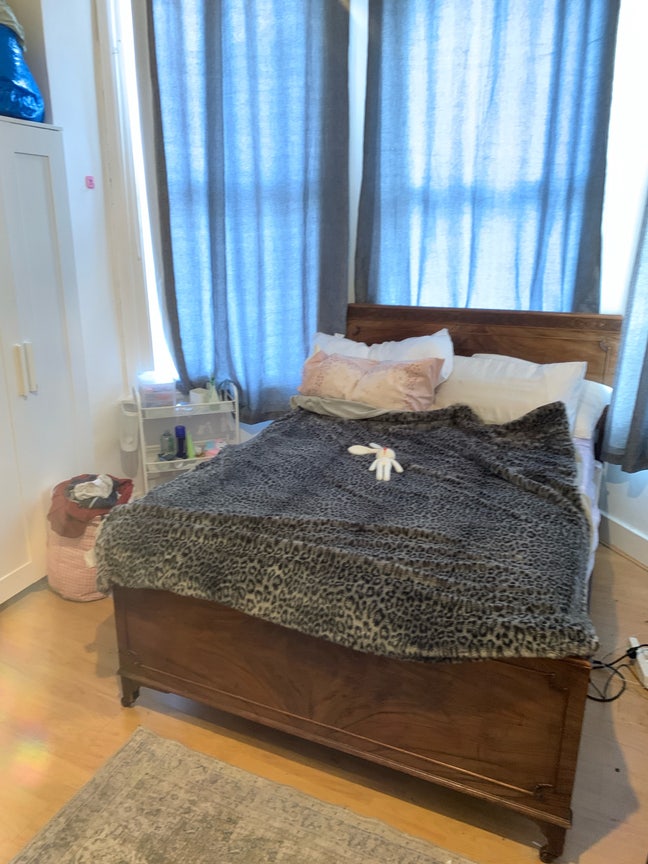 Fully Furnished Large Room in Haringay  Main Photo