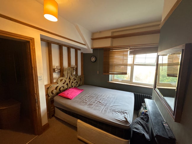 3 rooms for rent Main Photo