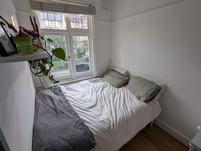 Cozy room - Holloway Main Photo