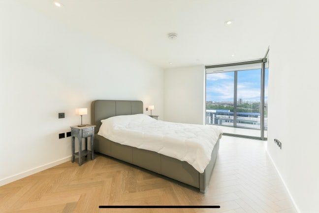 Luxury Battersea Power Station Double Room Main Photo
