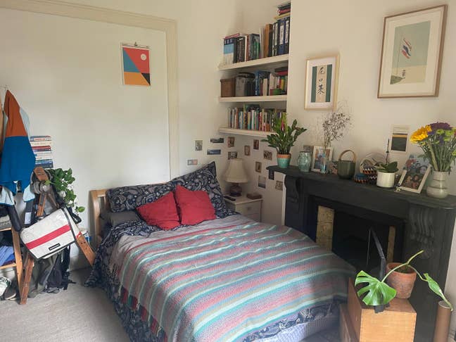 Double bedroom in friendly Archway flat Main Photo
