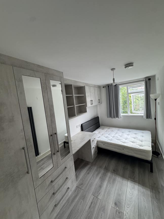 Hoxton flat share Main Photo
