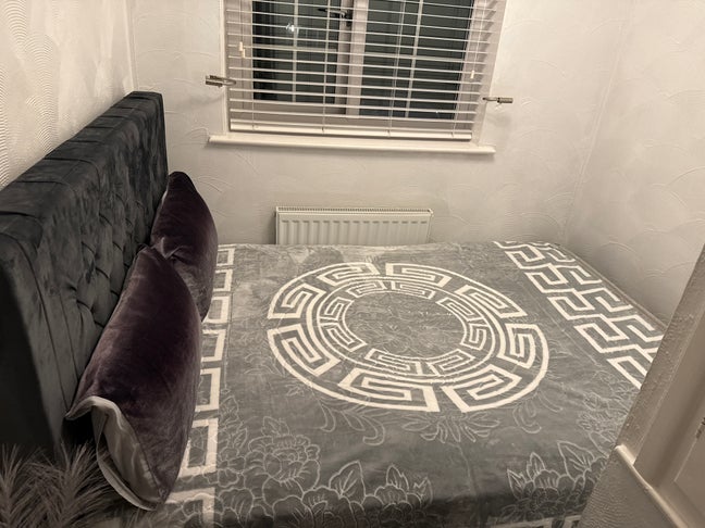 Room to rent Sphere Main Photo