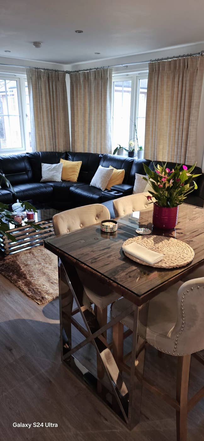 Double Doom Lux apartment Main Photo