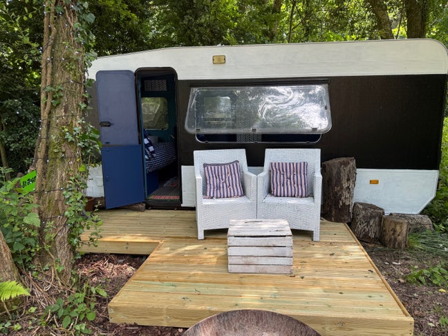 Caravan In Calm Setting near St Newlyn East Main Photo