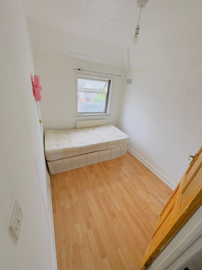 Single Room available for Rent – Hounslow, TW5  Main Photo