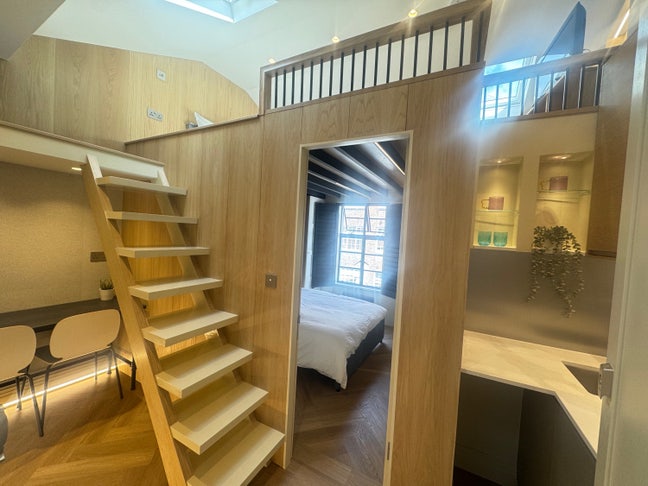 Fantastic 1 Bedroom Flat in London W1 Main Photo