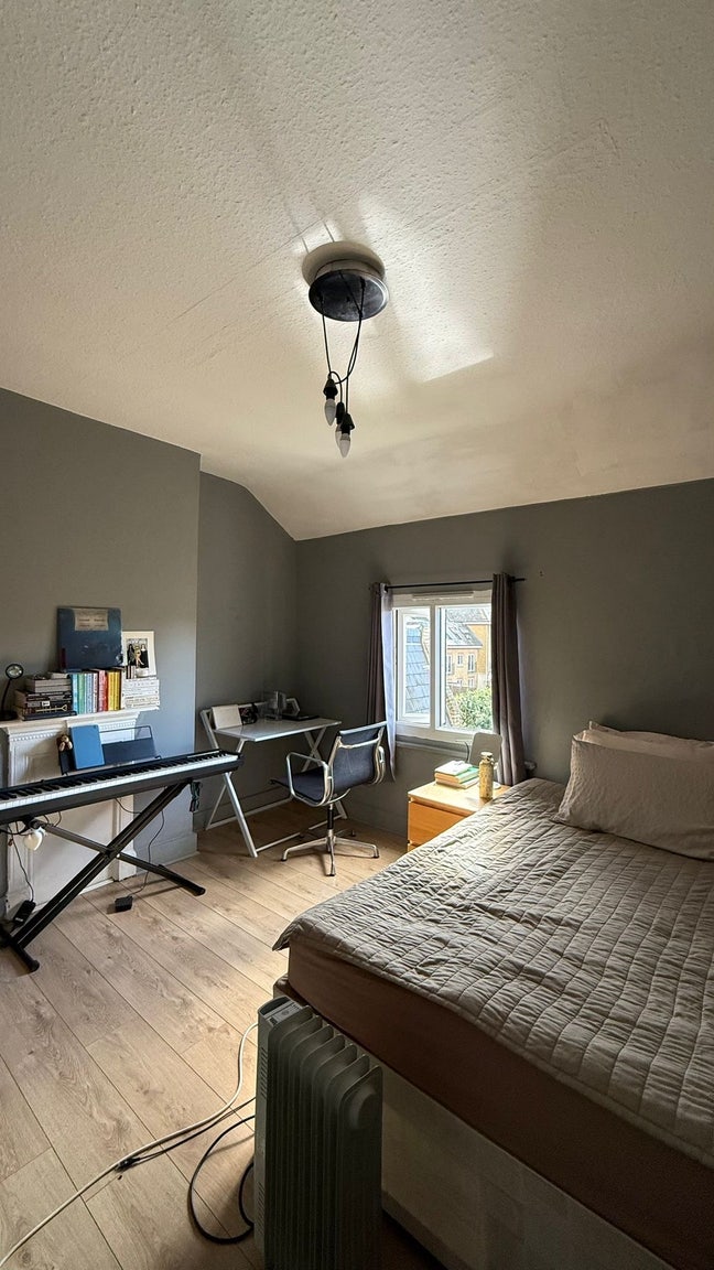 Double bedroom for rent in Earlsfield  Main Photo