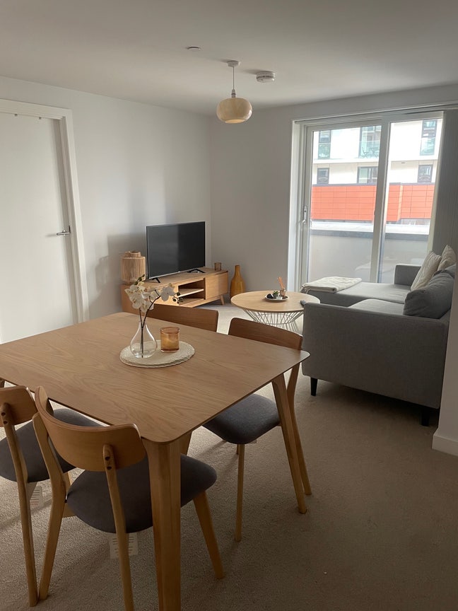 Looking for new flatmate!💕 Main Photo