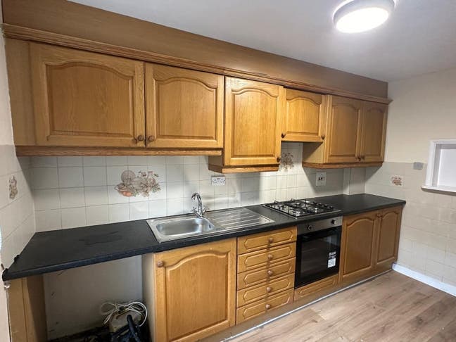Spacious Rooms for Rent Near MK Hospital Main Photo