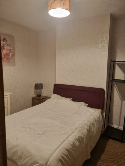 Spare Room in Great Location  Main Photo