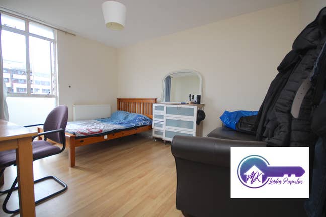 4 Bed Flat in 8 Min from Paddington / Student Only Main Photo