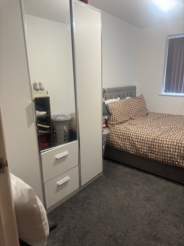 Double Room to rent  Main Photo