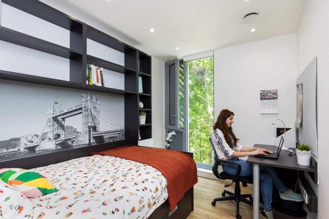 Urbanest St Pancras En-suite room Main Photo