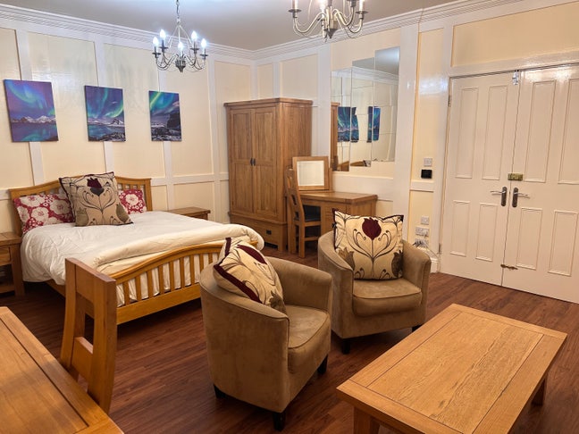 Soho luxury apartment  Main Photo