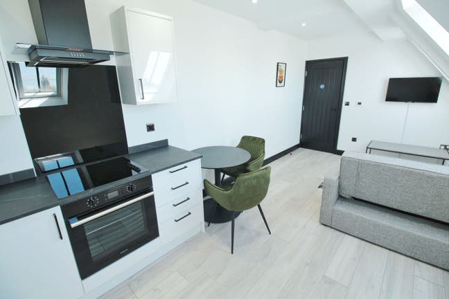 🏙️ Luxury Living Redefined – Spacious 2BHK ! Main Photo