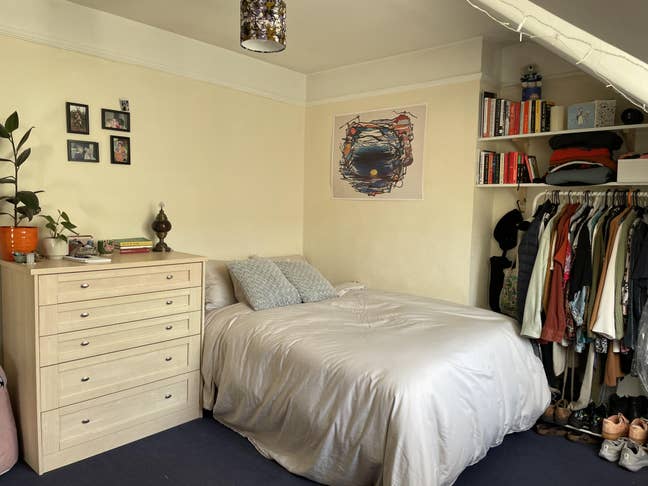 Bright room in spacious cosy house with garden Main Photo