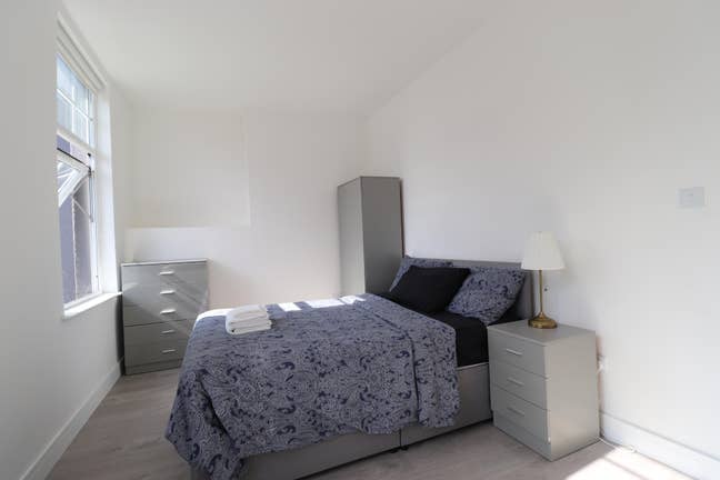 1 Large, Modern Double Room in Southport! Main Photo