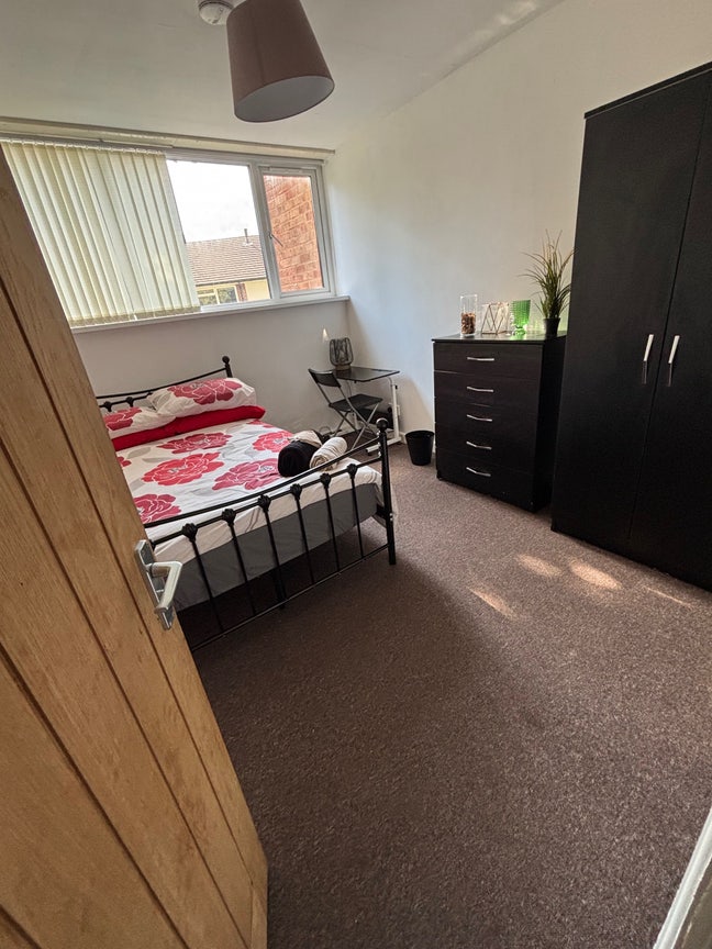 Spacious double room - Solihull/Shirley Main Photo