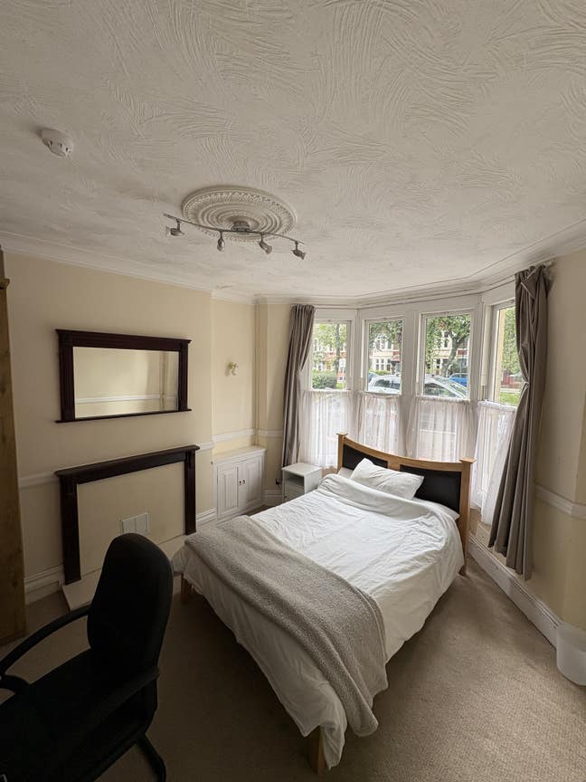 Cardiff Tenancy Takeover ASAP - End of June 2026 Main Photo