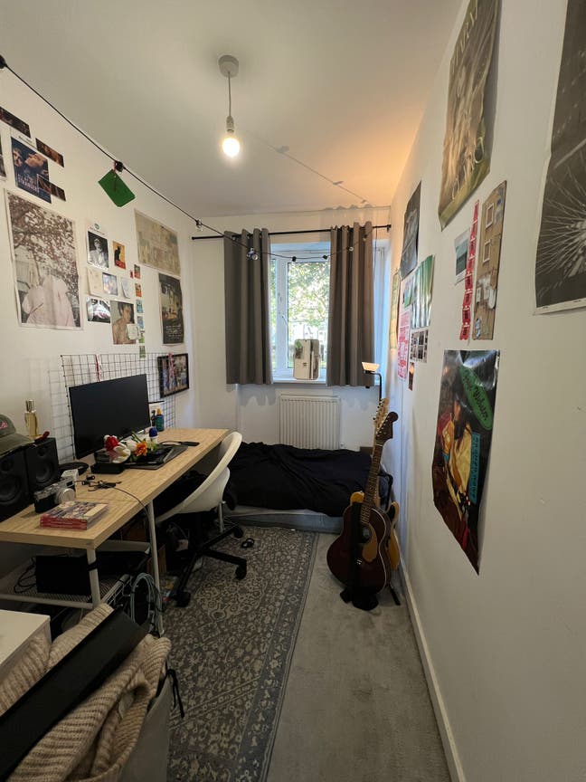 Small Cozy Single Room In Cozy Household Main Photo