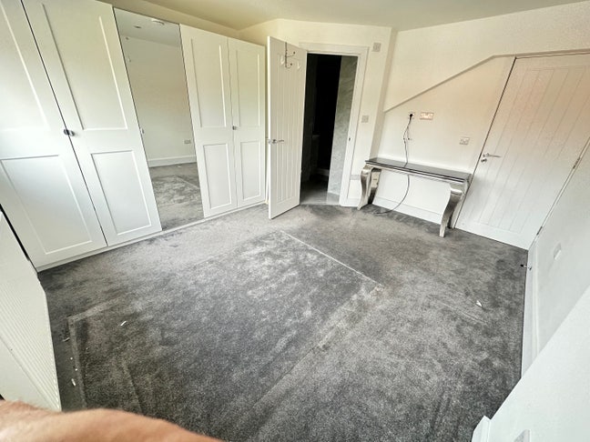  Double bedroom with en-suite  Main Photo
