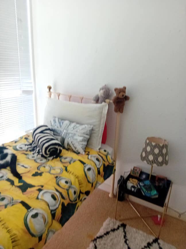 Single room for working professional only Main Photo