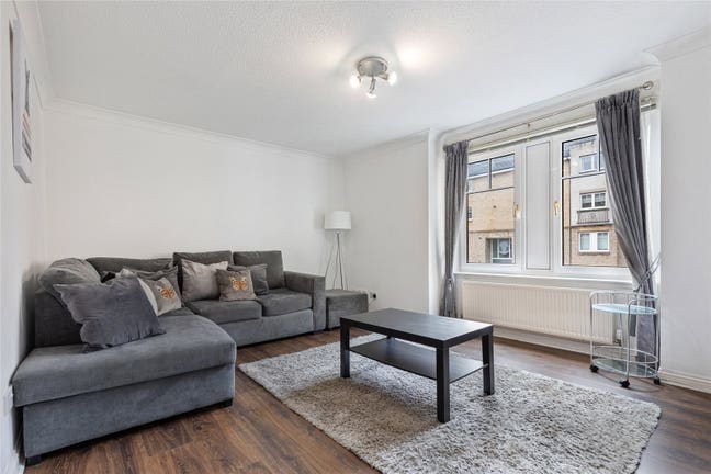 Furnished Double Room - Cathcart  Main Photo