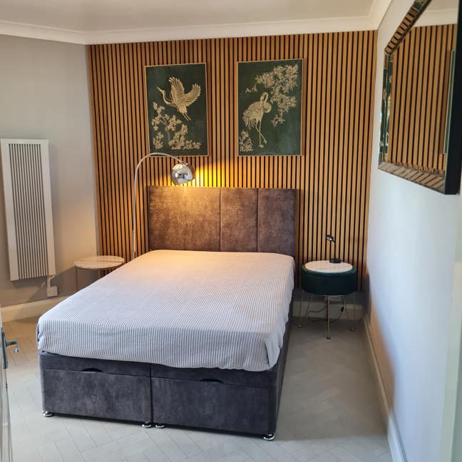 Spacious Double Room Near Town Center Main Photo