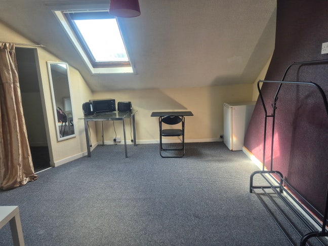 Ensuite Room, kitchenette,  all inclusive. Main Photo