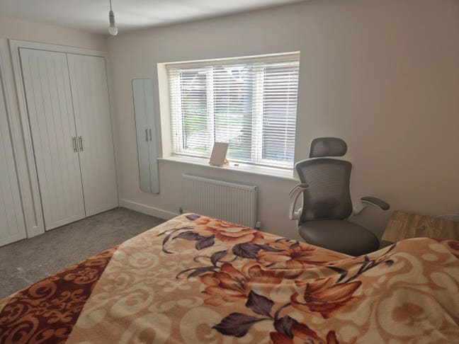 Double Bedroom in Lovely Cul-de-sac Houlton, Rugby Main Photo