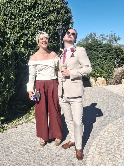 Room Wanted for a Couple  Main Photo