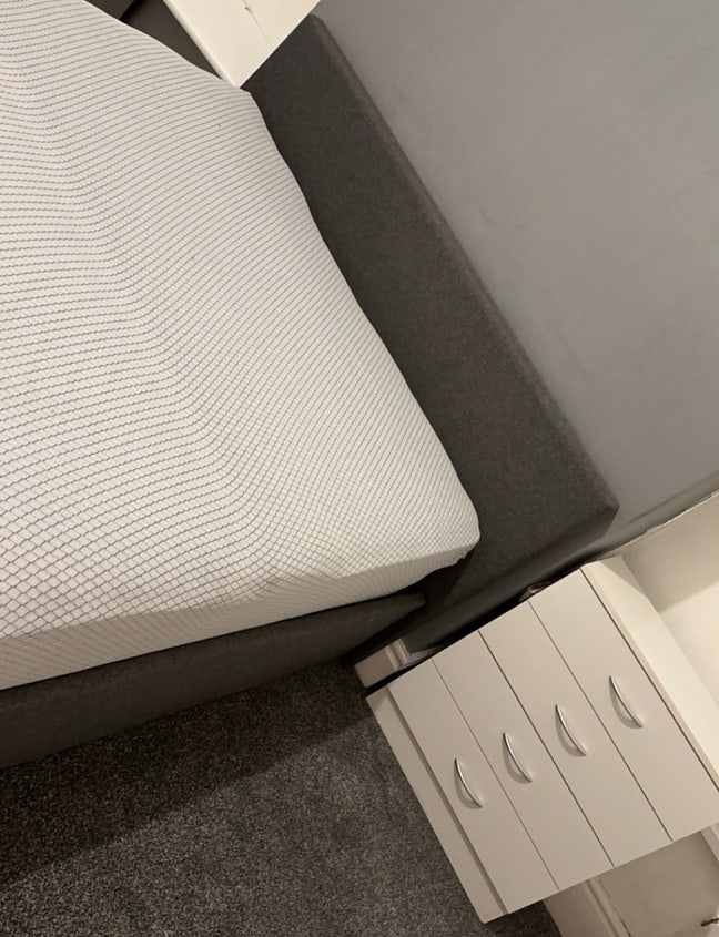 Double Room available for rent Main Photo