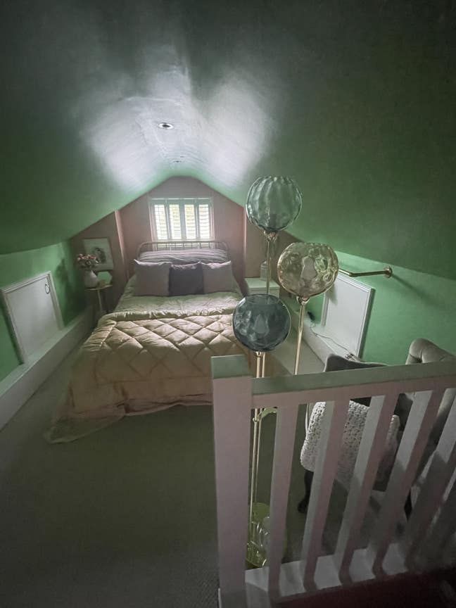 Cosy Double Bedroom on Rural Reigate Heath Main Photo