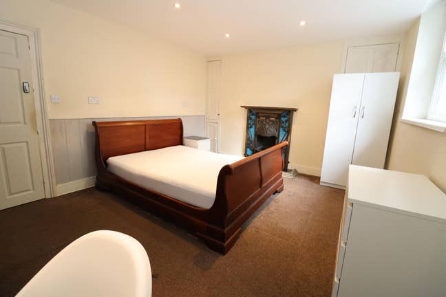 Double Rooms – Bow Road / Mile End, Zone 2 ✨ Main Photo