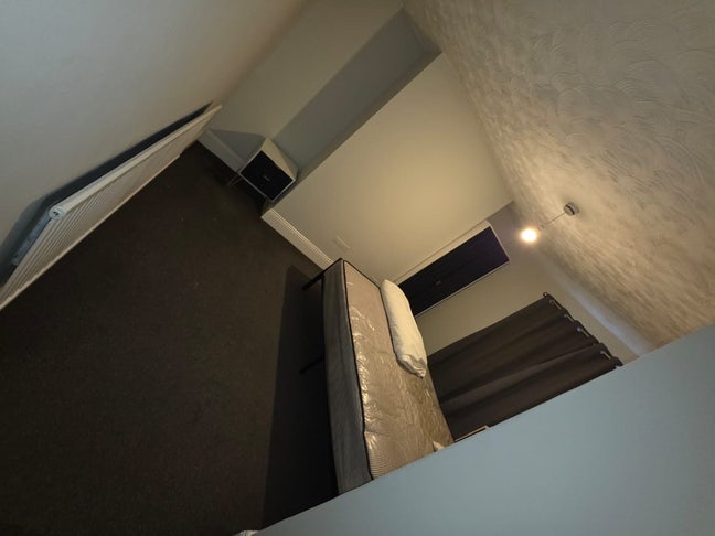 Professional room near in town centre  Main Photo