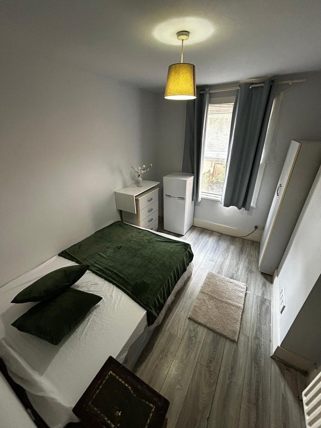🛏️ Double Room to Let-  Thornton Heath/Croydon Main Photo