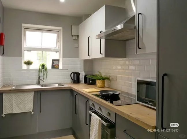 Emily Davies 3bed room Main Photo