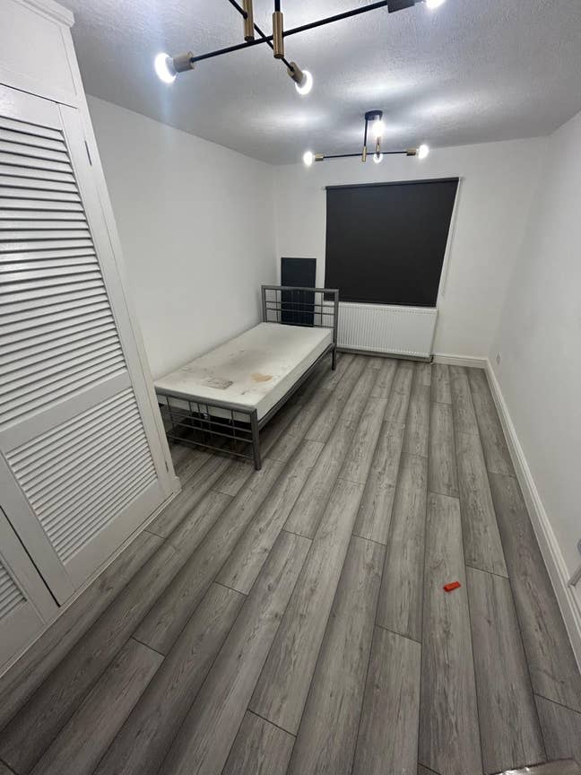  double  bedroom  Available  for  rent  -   CR5  Main Photo