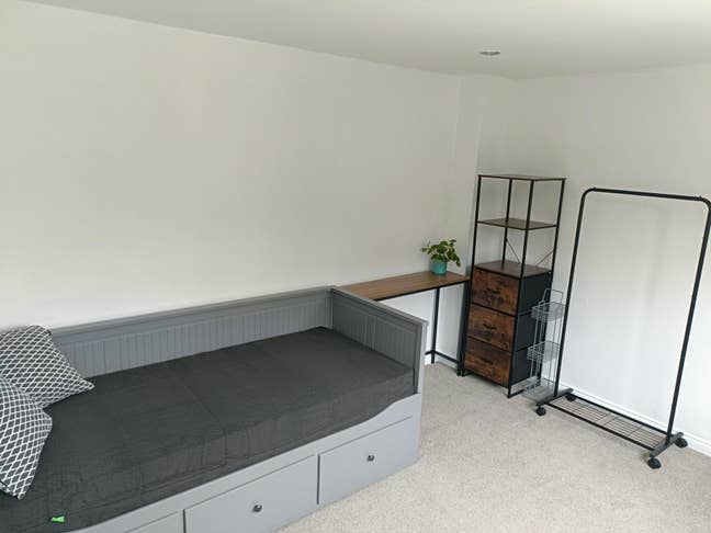 Newly refurbished room in house with garden.  Main Photo