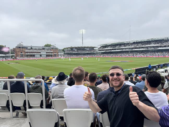 Looking for a place - Ethan Main Photo