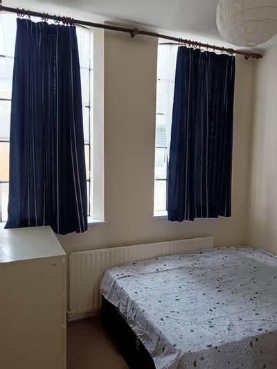 Lovely room to rent out Main Photo