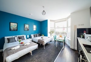 Apartment with 2 double beds (All Bills Included) Main Photo